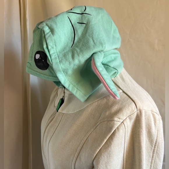 EUC Star Wars size XL Mandalorian hoodie sweatshirt - Picture 4 of 15